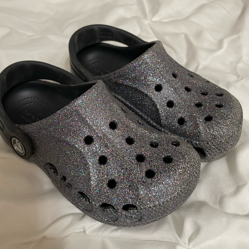 Toddler 10 Crocs